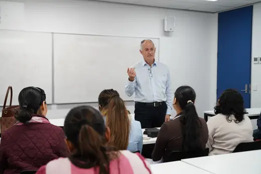 Guest Speaker Professor Robert Bland AM - gallery photo 6 of 7